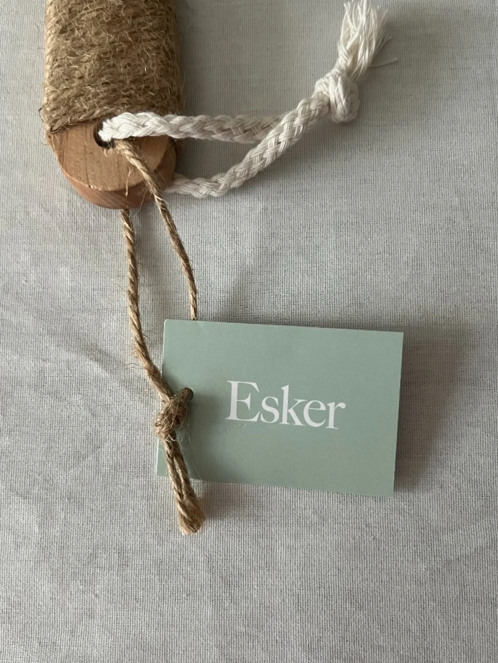 NEW with tags Esker Dry Brush
